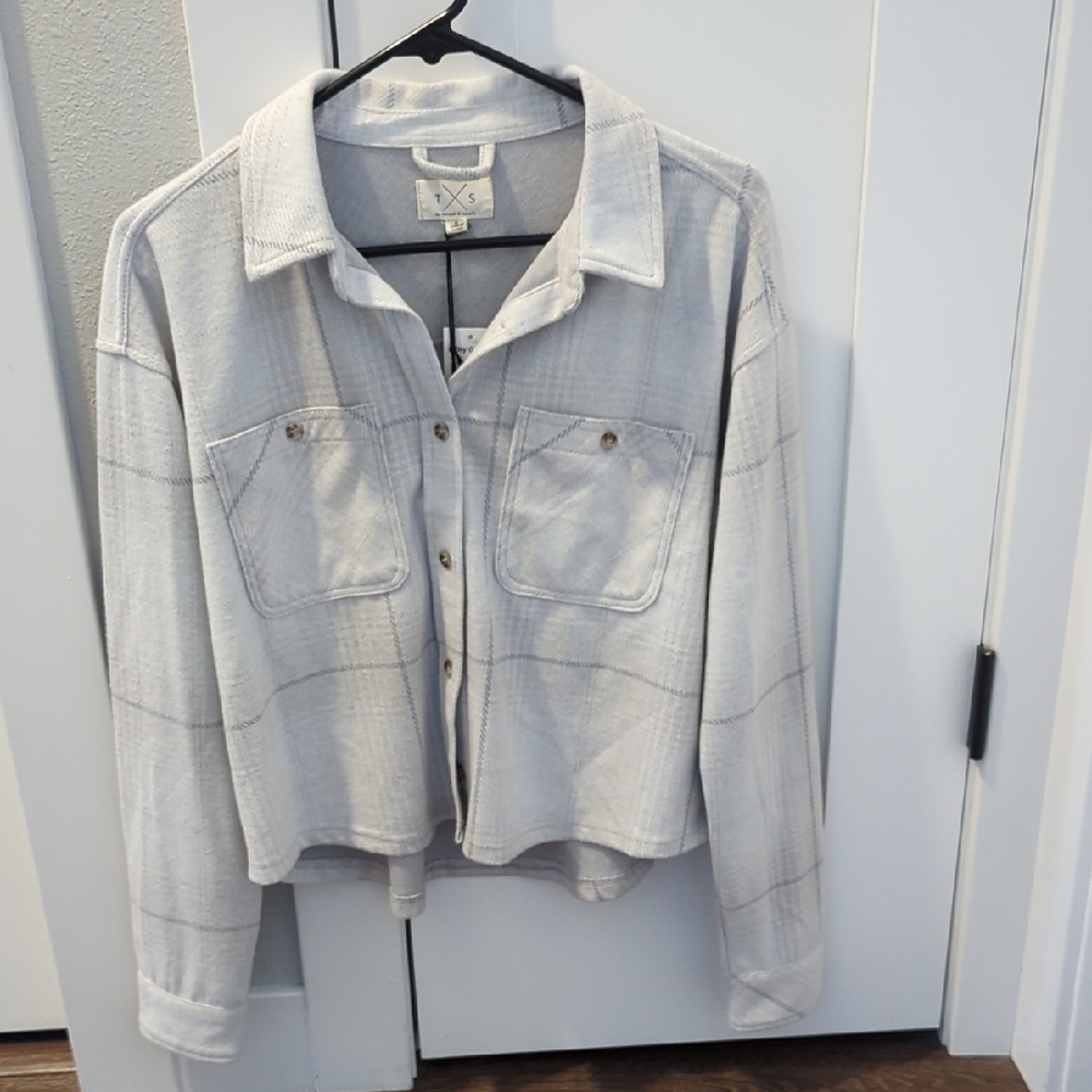 Thread & Supply Cropped Plaid Shacket – Cream / Gray – Size M